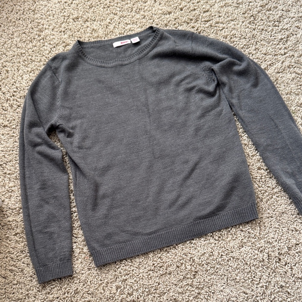 Bongo Gray Crewneck Sweater
